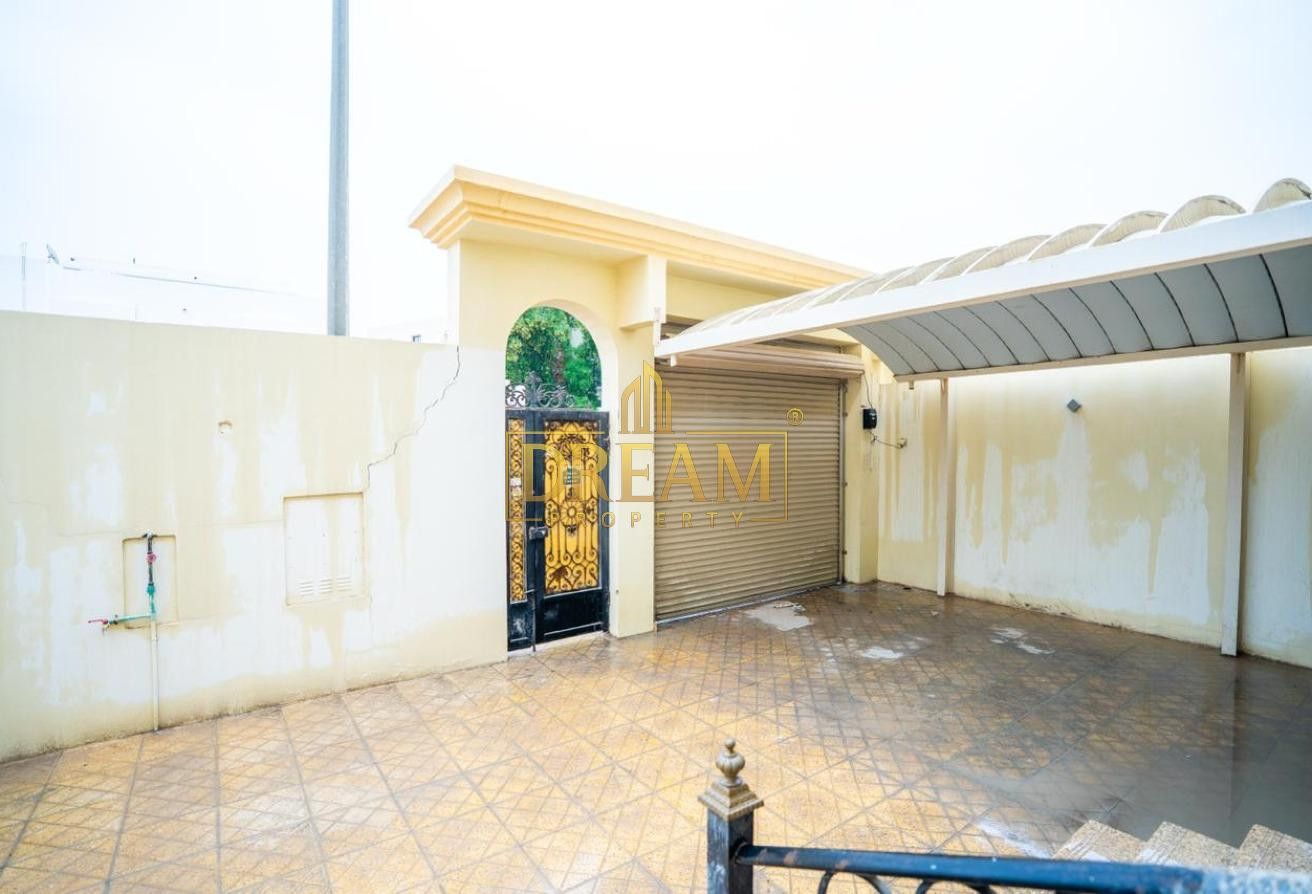 Private Entrance | 7 BHK Villa | Closed Kitchen - Apartment in Al Markhiya Street