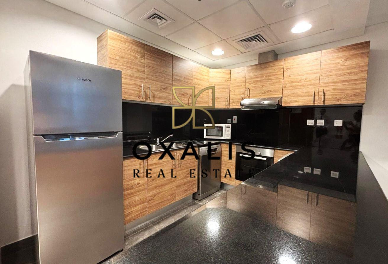 COSY FURNISHED 1 BHK + BALCONY | AMAZING AMENITIES - Apartment in West Bay