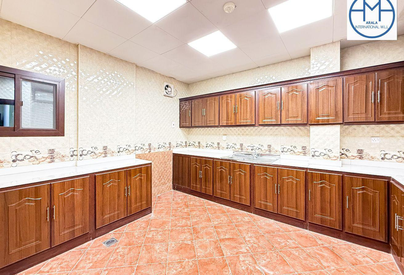 VERY SPACIOUS 2BHK(3 BATH) IN OLD AIRPORT - Apartment in Old Airport Road