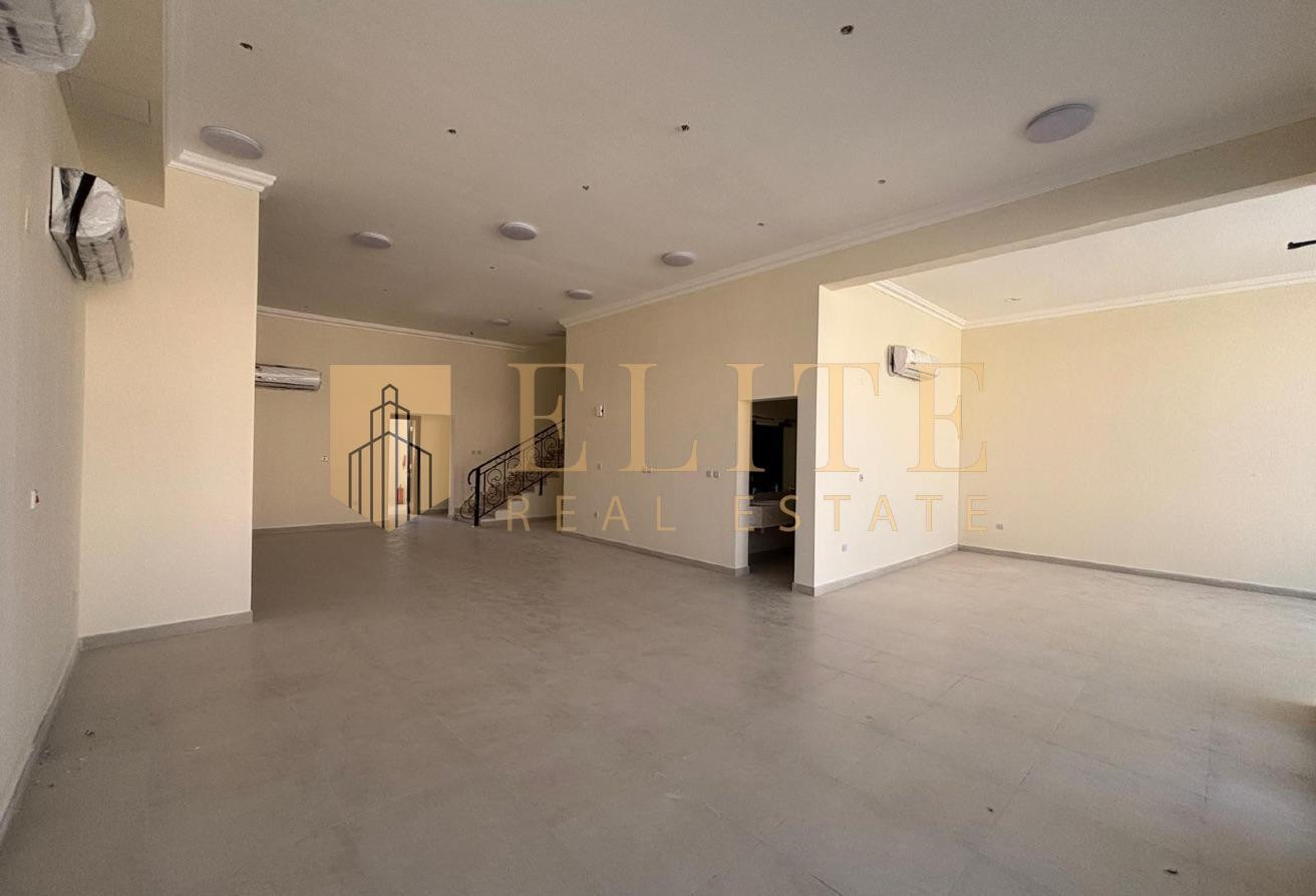 Stunning Brand New 5BR Villa for Rent in Umm Salal - Villa in Umm Salal City