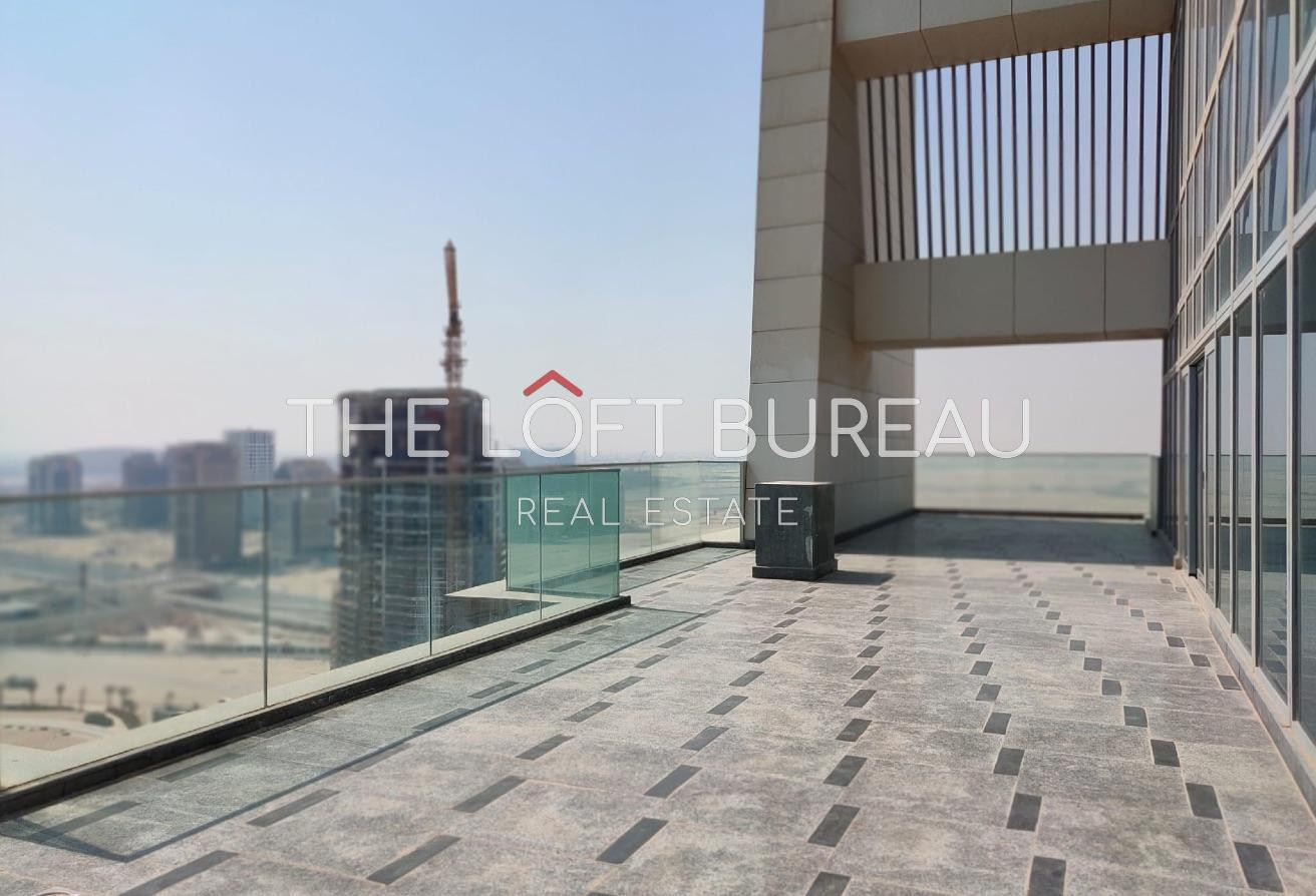 Ultra-Spacious 4-Bedroom Penthouse For Rent - Penthouse in Waterfront West Villas