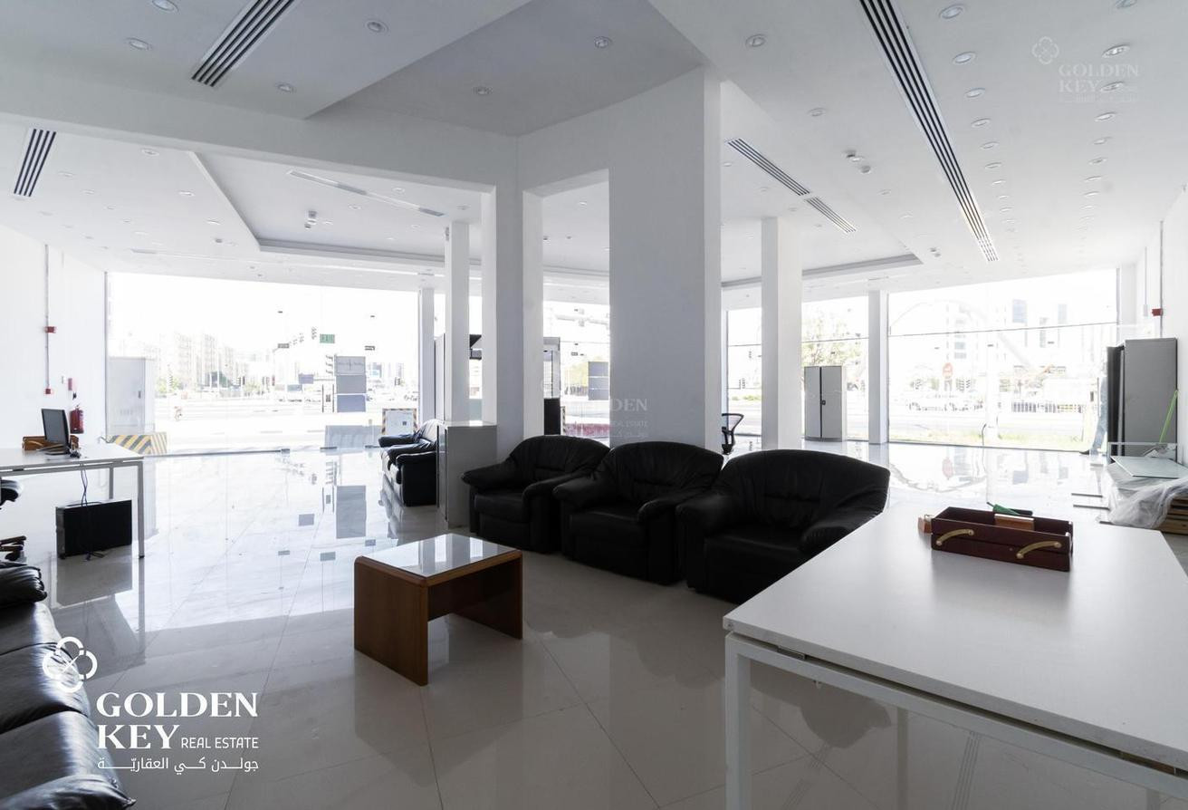 Shop for Rent in Umm Salal Mohammed