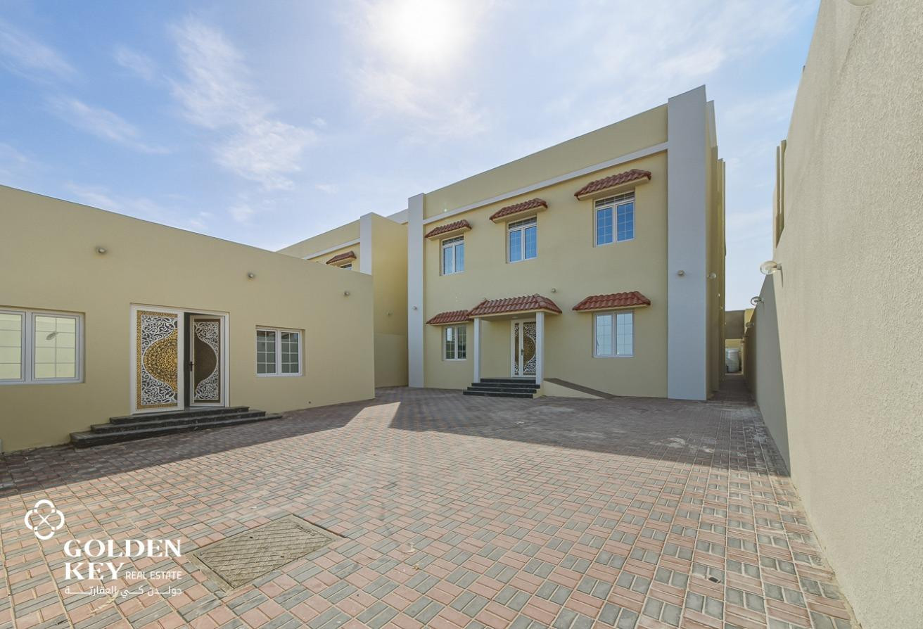 Service Villa | Stand Alone | Open Concept - Villa in Al Gharrafa