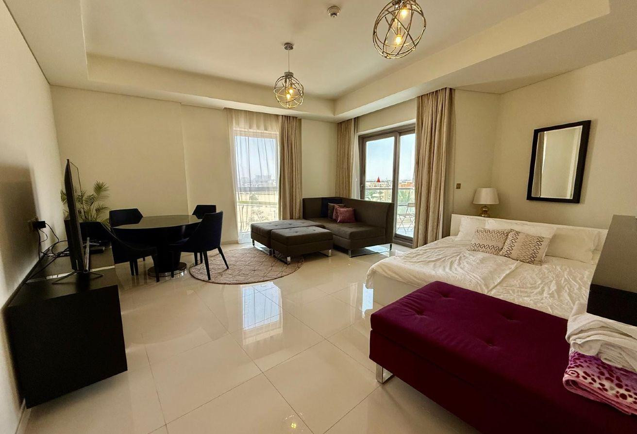 CLEAN AND COSY ONE BEDROOM / BALCONY - Apartment in Burj DAMAC Waterfront