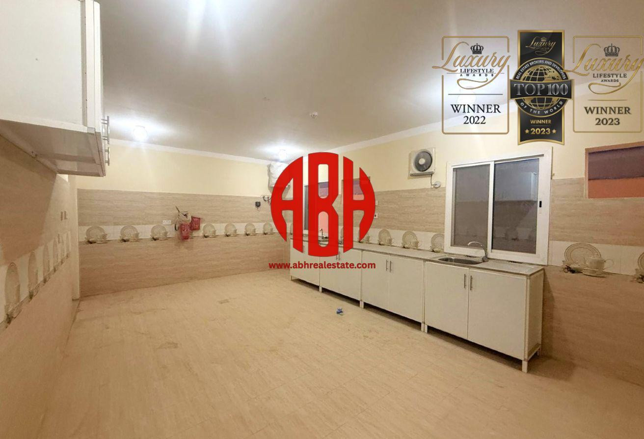 EXCLUSIVE DEAL| 60-ROOM LABOR CAMP FOR ONE COMPANY - Labor Camp in East Industrial Street