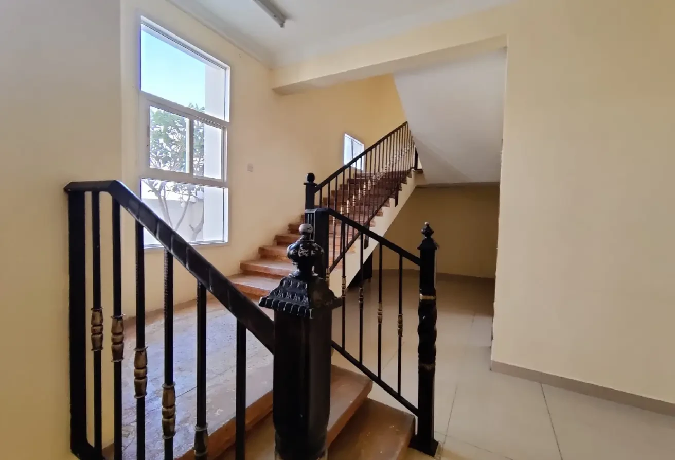5 bhk villa for Rent only at 10000 with one month - Villa in Al Thumama