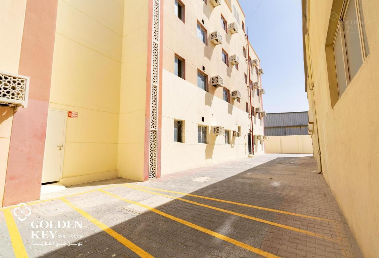 Labor Camp with 42 Rooms in Industrial Area