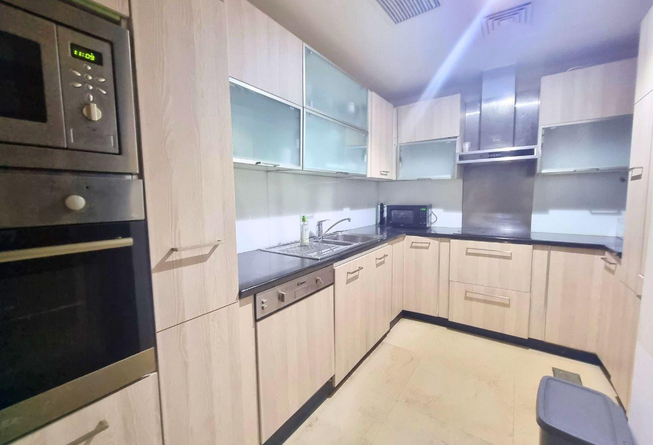 HIGH FLOOR | AFFORDABLE 2 BEDROOM FF IN THE PEARL - Apartment in West Porto Drive