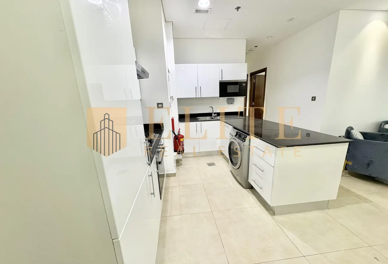 Luxury 2 BDR Apartment with Sea view/ALL BILLS IN - Apartment in Marina Residence 16