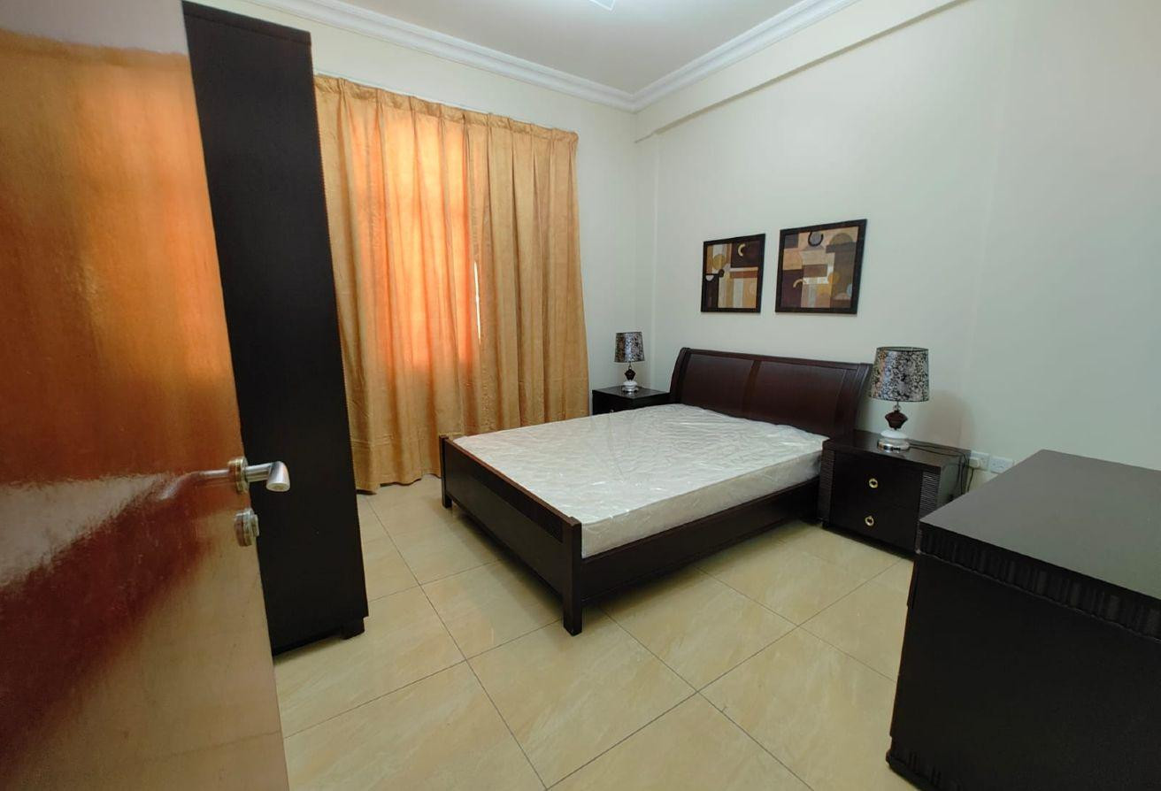 Amazing 3Bedroom Hall At Prime Location - Apartment in Al Sadd Road
