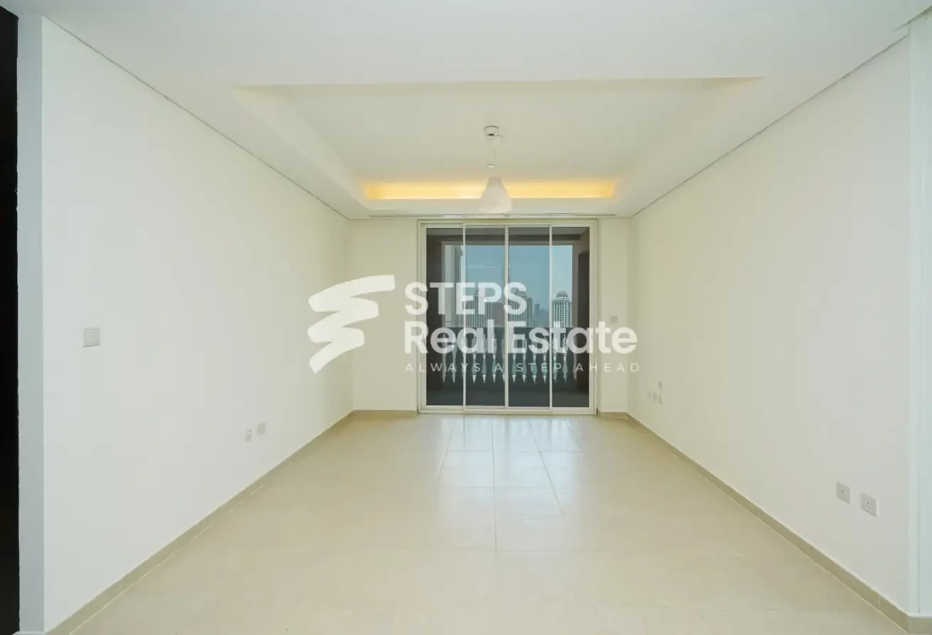 Luxury 2 Bedroom Apartment in The Pearl | Sea View - Apartment in East Porto Drive