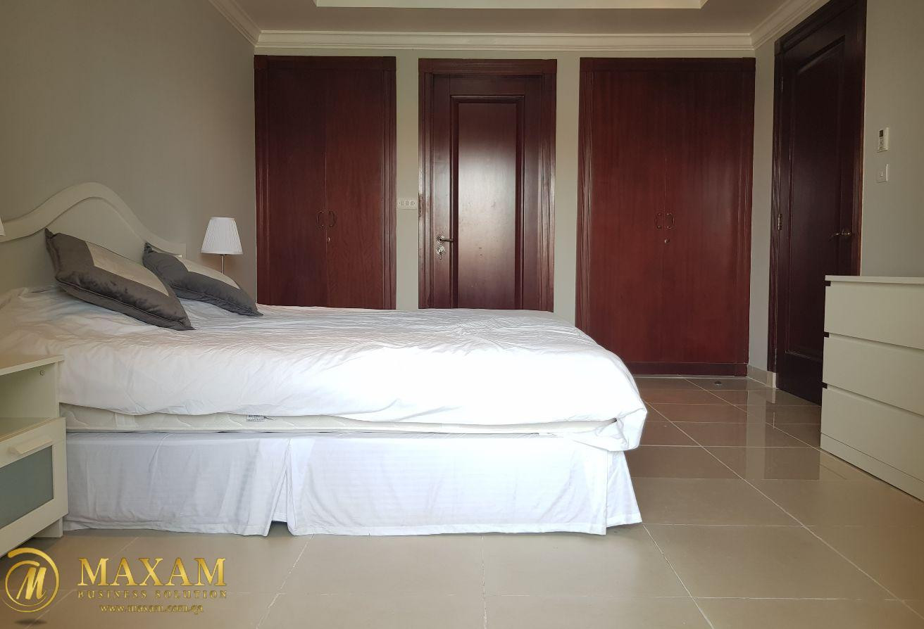 Master Bedroom Specious Flat PA Town House - Apartment in Porto Arabia