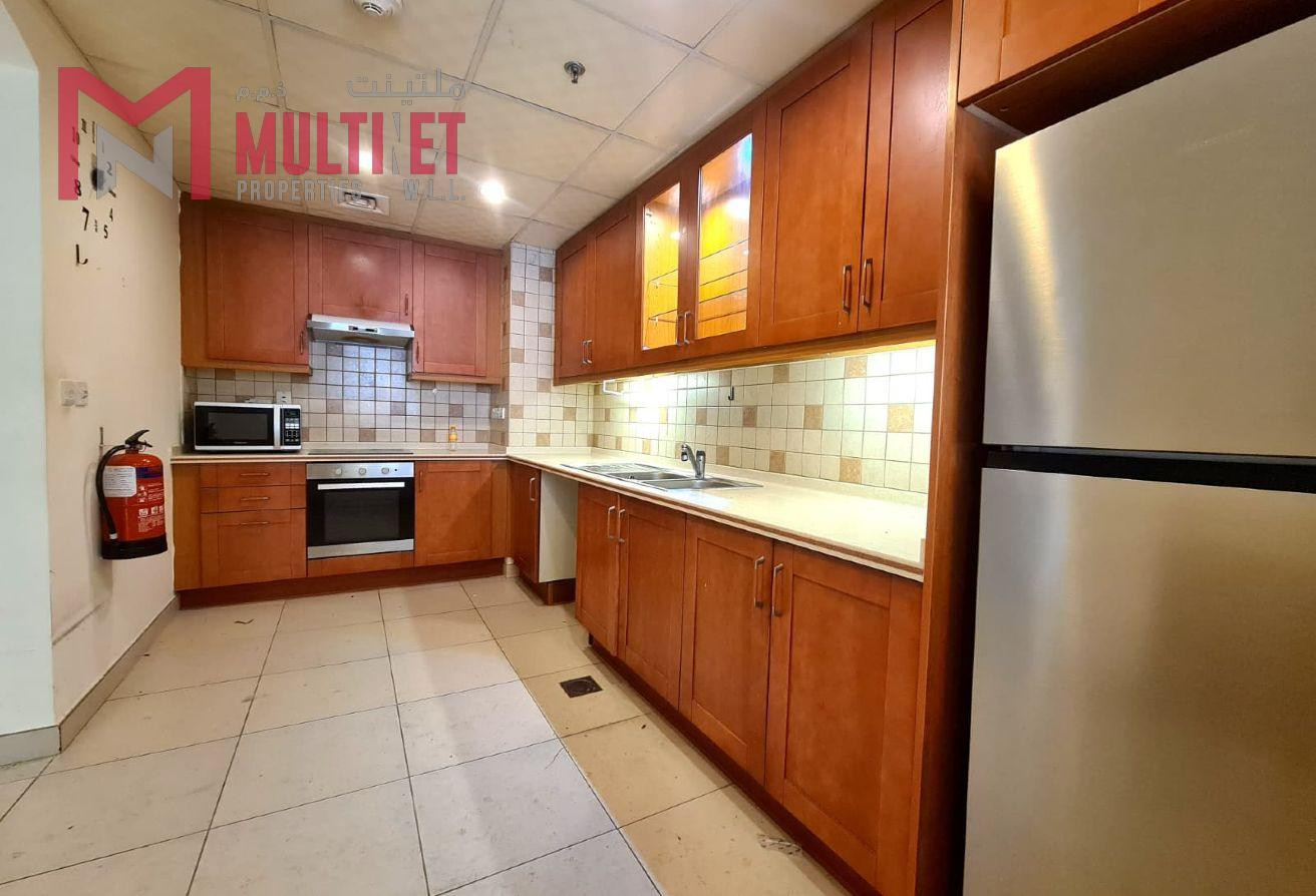 Hot Deal | Large 1 + Office | Prime Location - Apartment in West Porto Drive