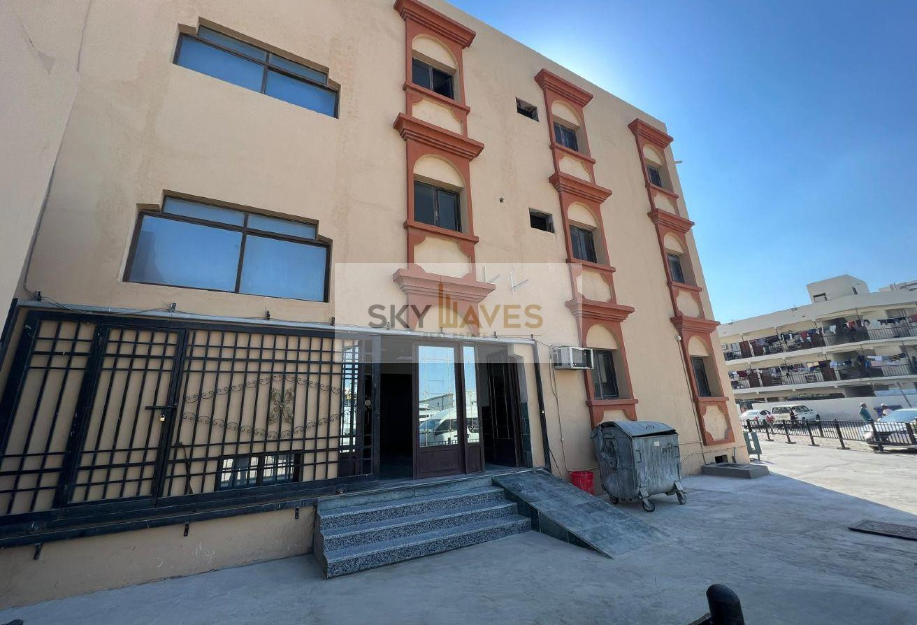 WAREHOUSE | WITH ROOMS | OFFICE SPACE