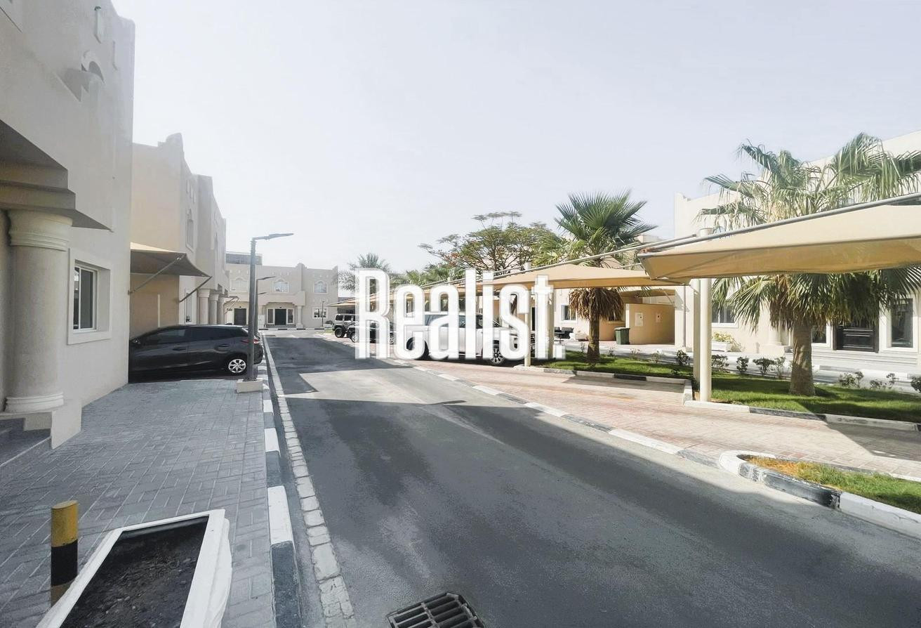 3 BHK VILLA I SF I IN CLEAN COMPOUND +1 MONTH FREE - Villa in Souk Al gharaffa