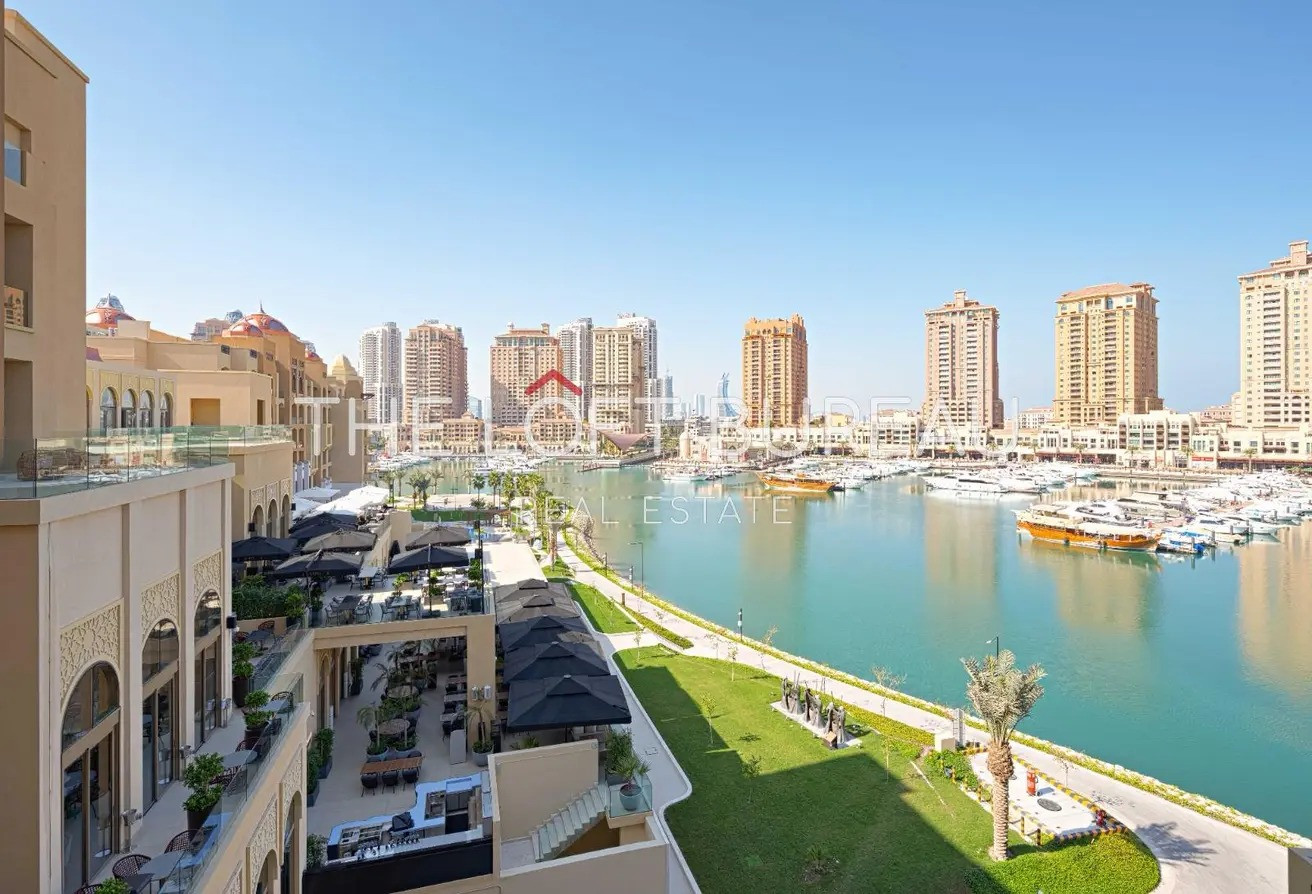 Luxury! 1BR Handover Q4 2026 4 Year Payment Plan!