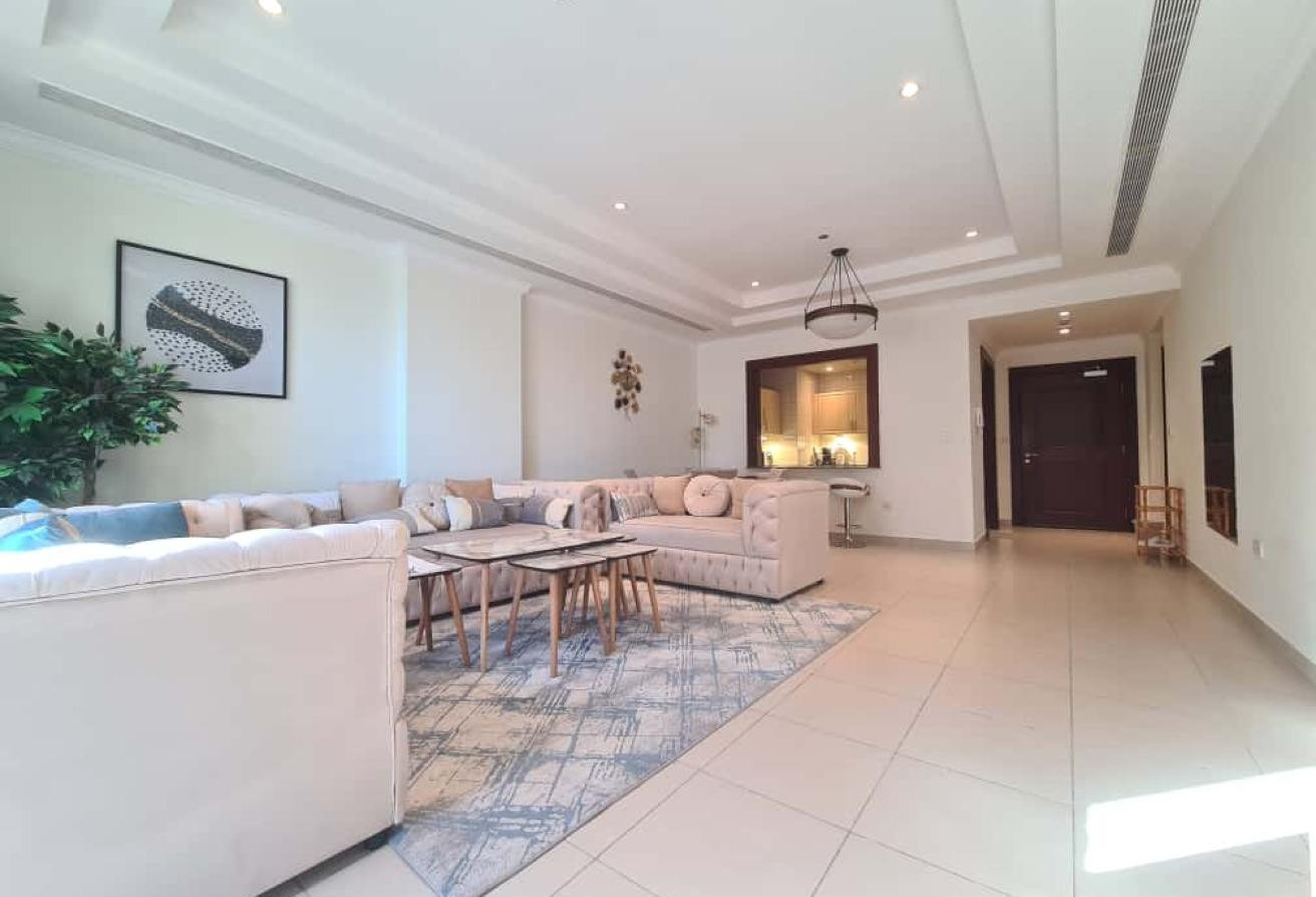 Premium Furniture | Cozy FF 1 BR | Prime Location - Apartment in East Porto Drive