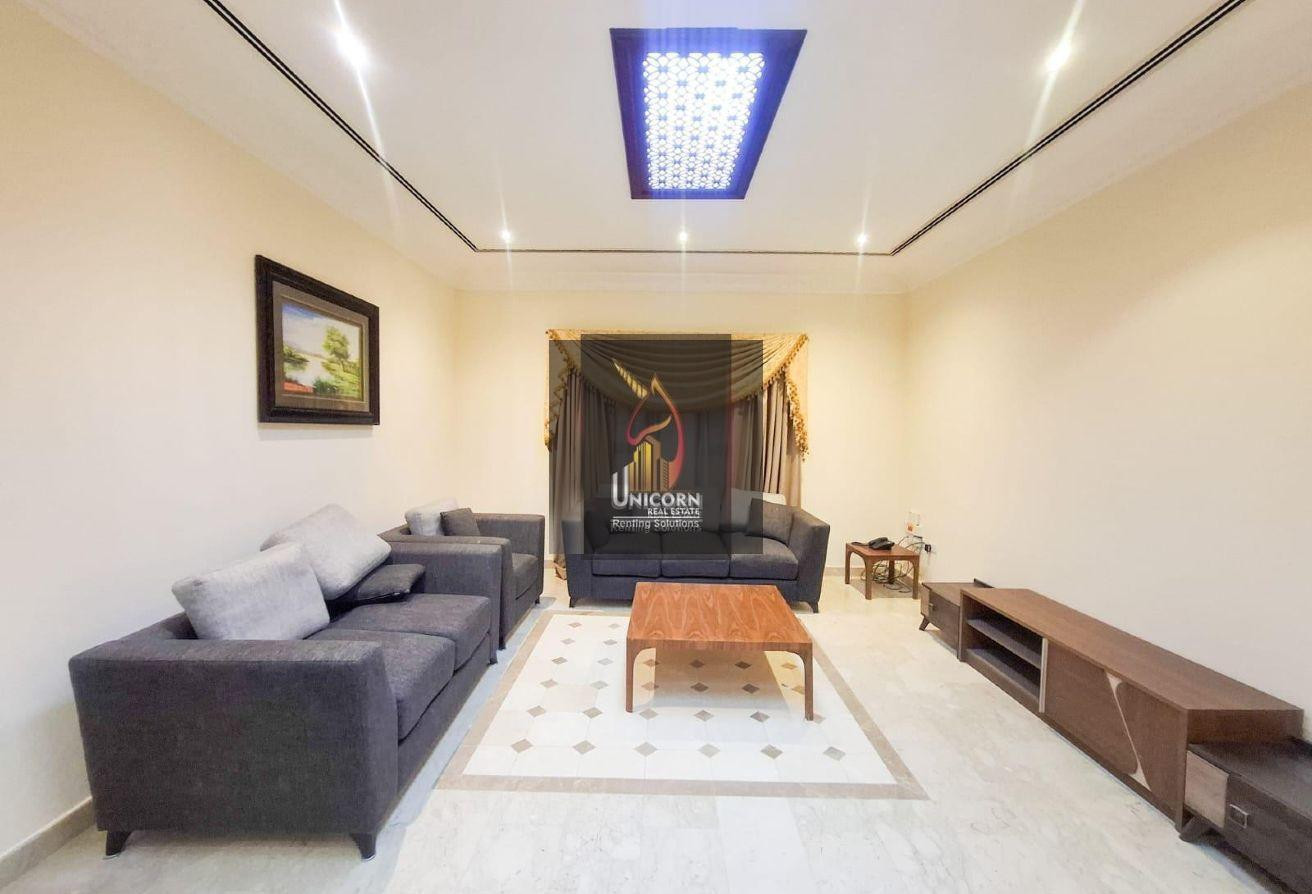 Luxury SF 4 BHK + Maids Room, Great Amenities - Compound Villa in AlMuraikh