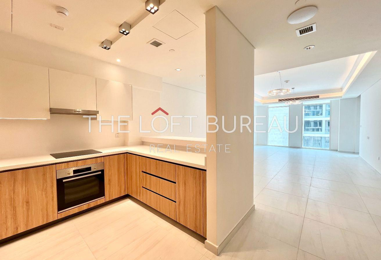 FreeHold| 10%DP|Crystal| GEWAN ISLAND| 2BHK+Maid|