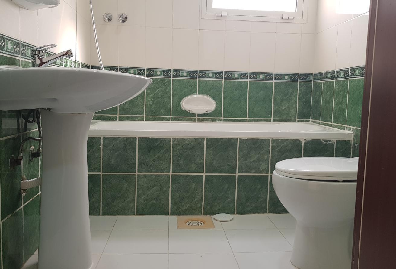 4Bhk Semi-Furnished Compound Villa In Old Riyyan - Compound Villa in Doha