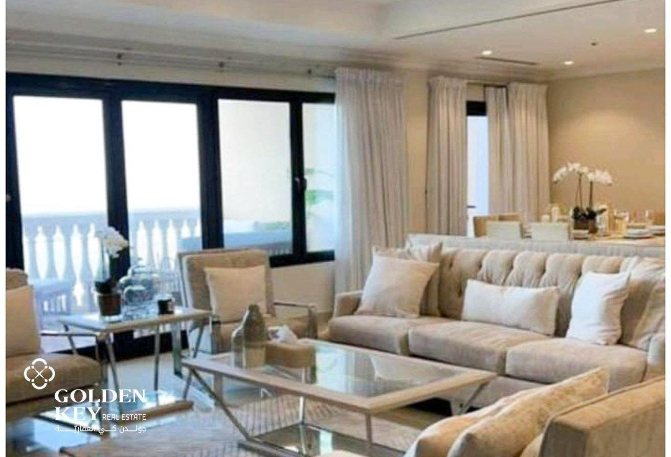 Elegant 3BR+Maid w/Sea View For Sale Title Deed - Apartment in West Porto Drive