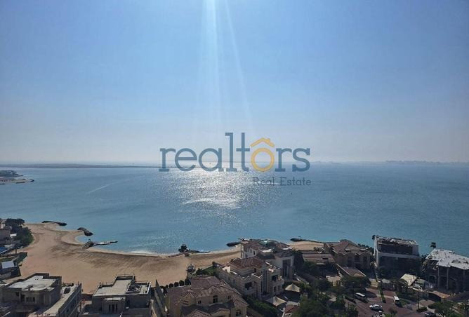 SPACIOUS | 1 BEDROOM | SF | BEACH ACCESS