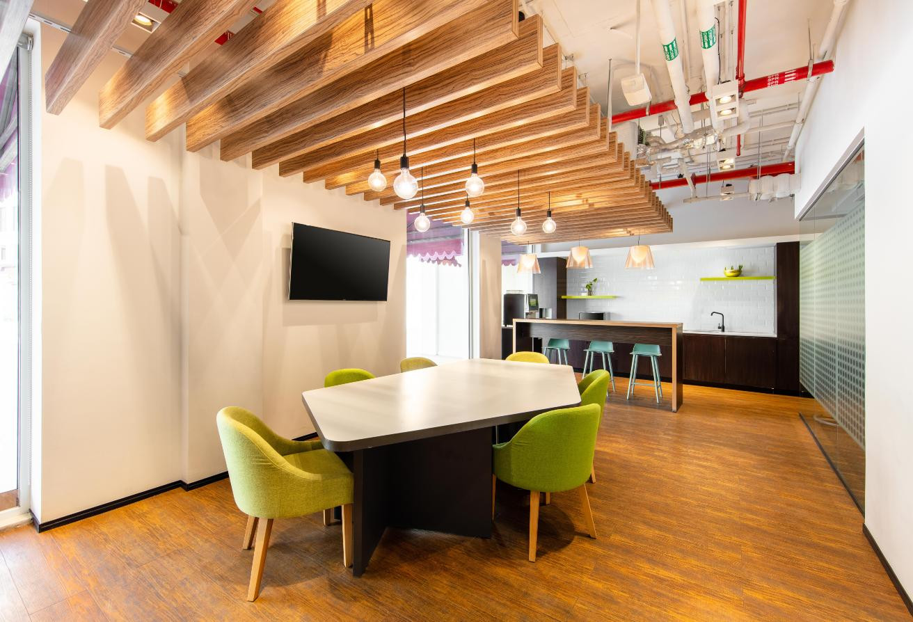 Prestigious Office | Fully Furnished | The Pearl
