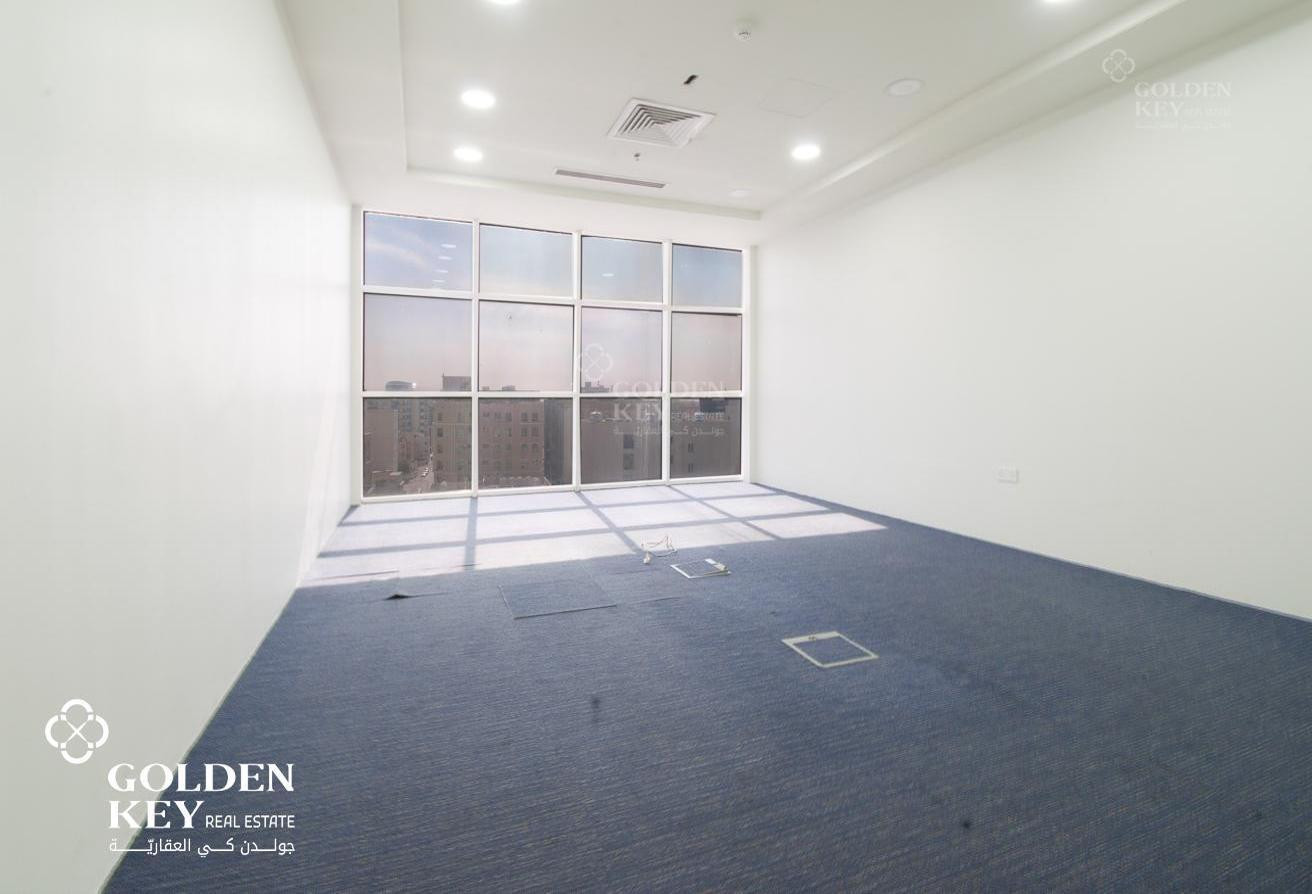Exclusive Office space ✅ 201 SQM ✅ AL Muntazah - Office in Hiteen Street
