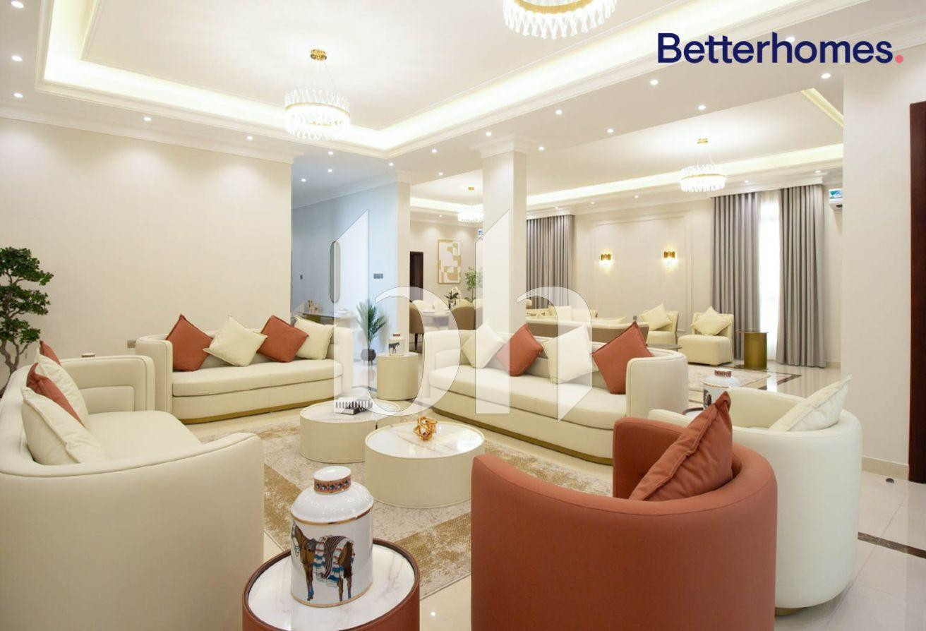 فيلا 7 غرف نوم في المريخ جديدة اول ساكن تشطيب راقى