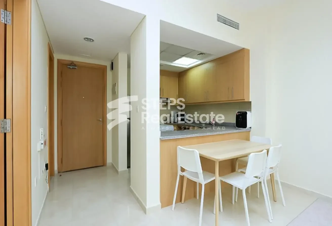 Apartment with Balcony for Sale in Lusail - Apartment in Fox Hills South