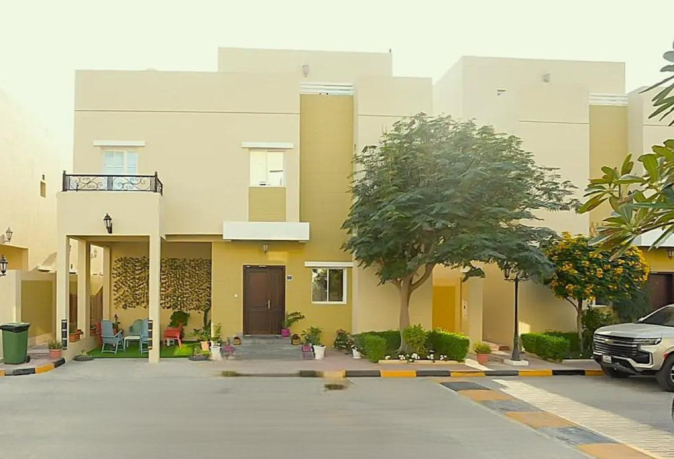 Spacious 4BHK Semi Furnished Home in Abu Hamour - Apartment in Bu Hamour Street