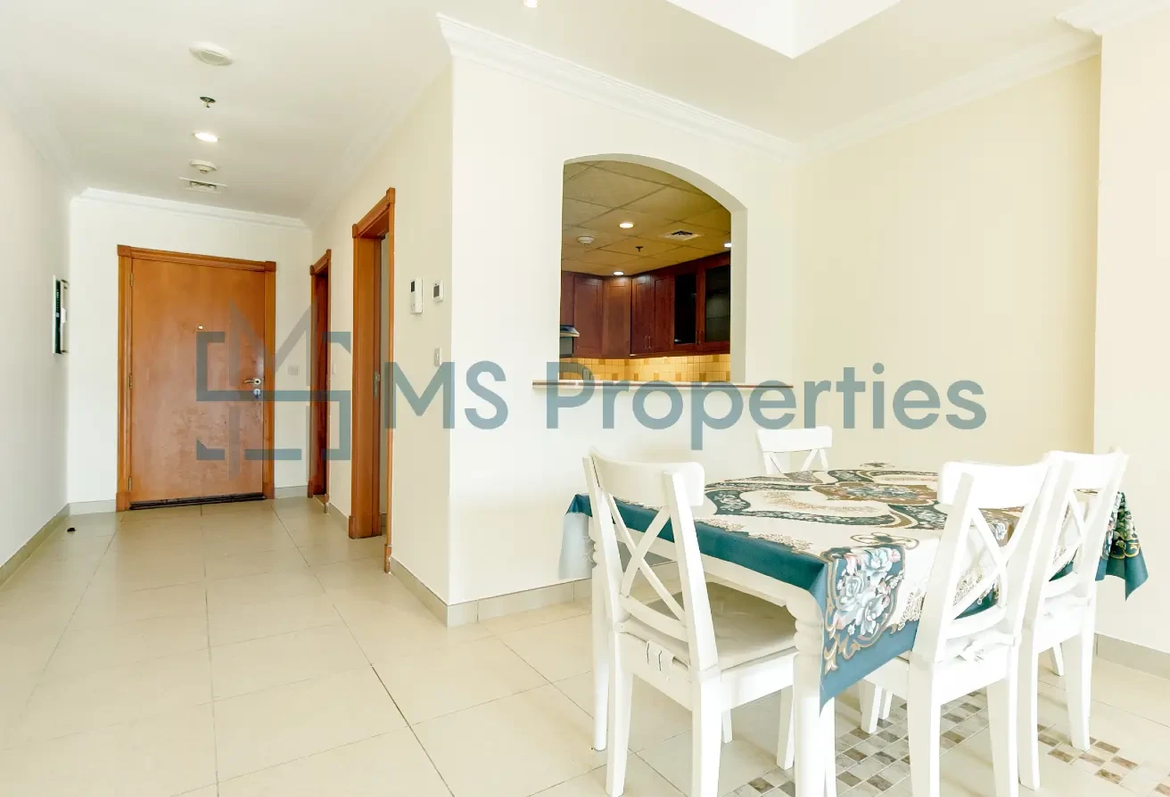Light Filled 1BHK Apartment | High Floor - Apartment in Doha