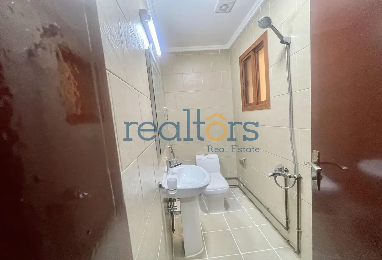 Exceptional | 2BR Furnished Apt | Amenities | WIFI - Apartment in Al Sadd Road