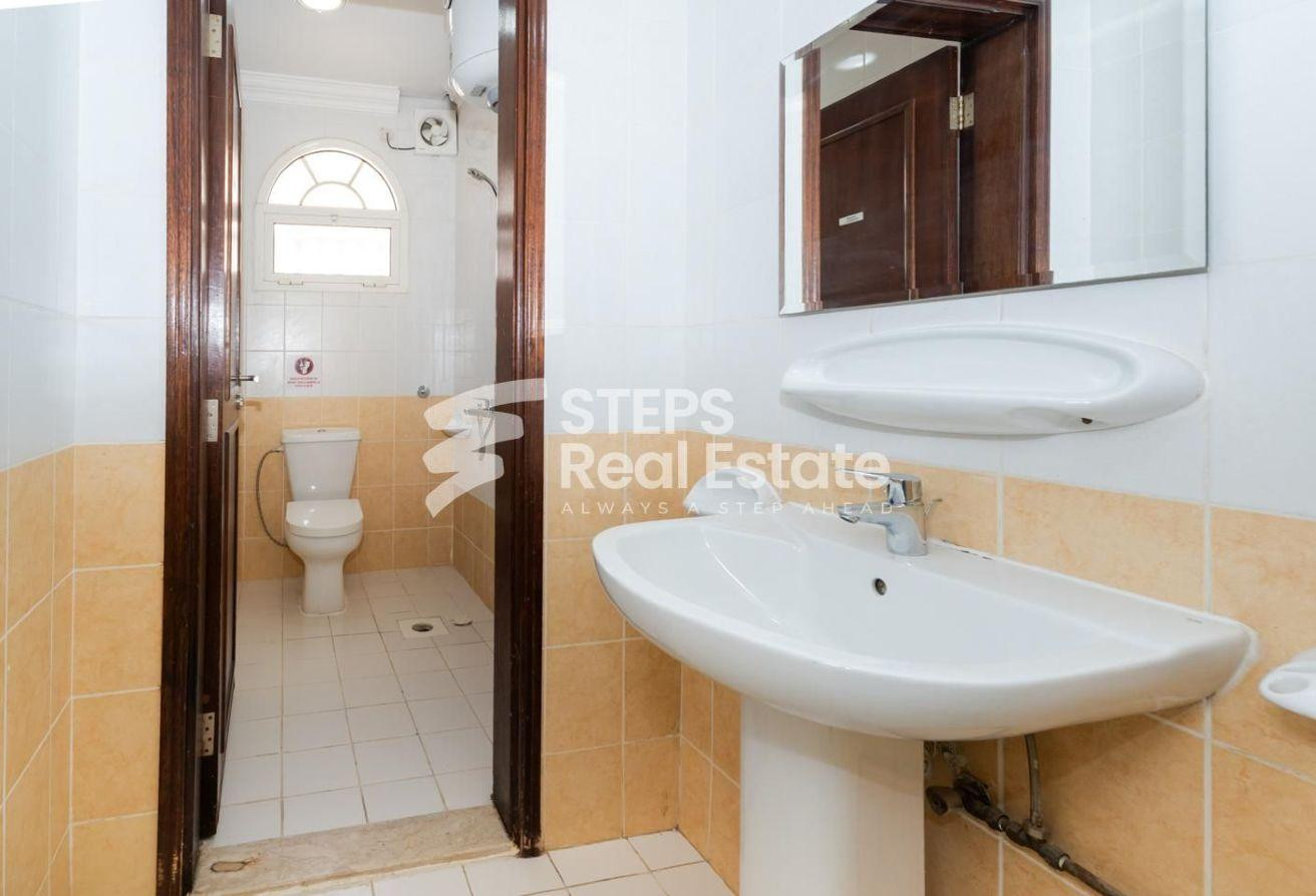 Fully furnished 2 BHK Flat for Rent in Old Airport - Apartment in Old Airport Road