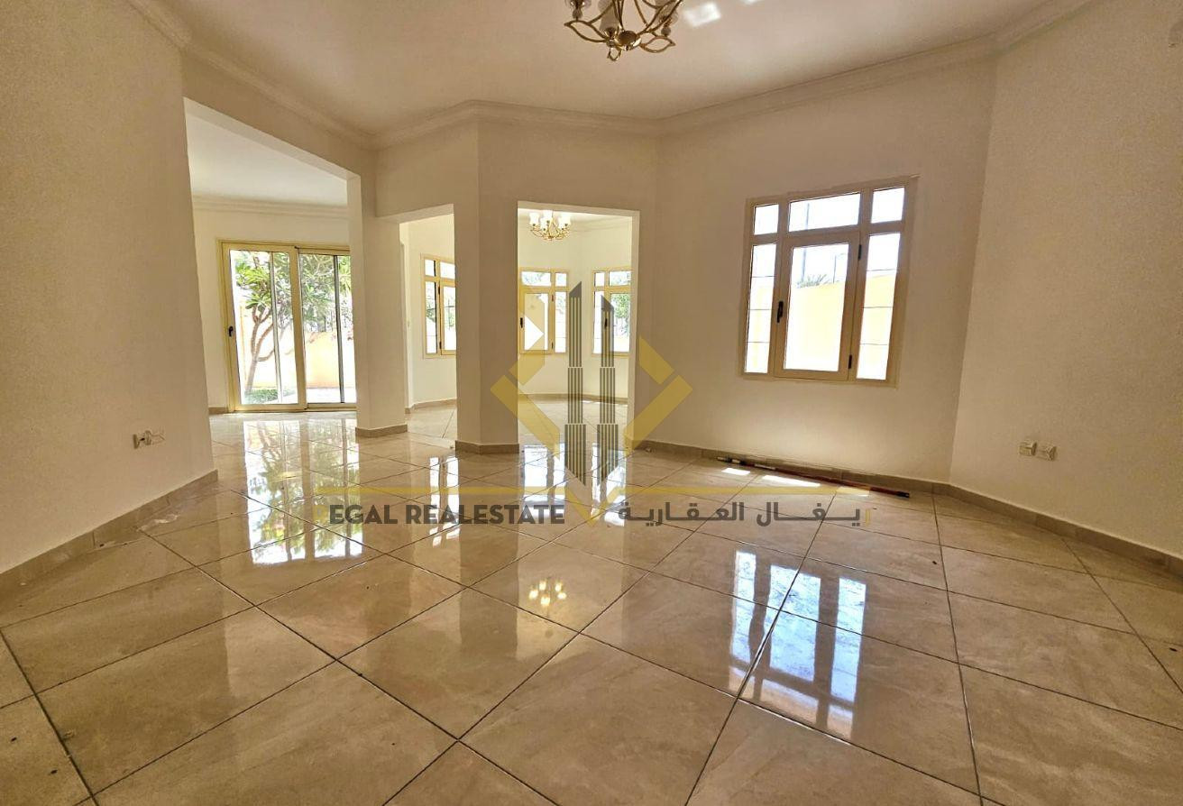 For Rent: Spacious 4-Bedroom Villa in Abu Hamour - Apartment in Bu Hamour Street