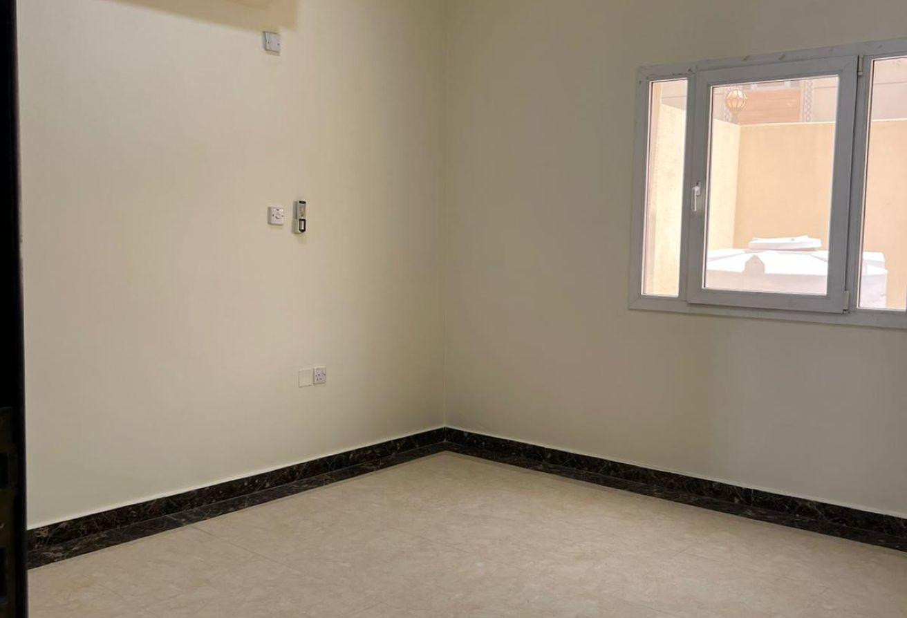 Spacious Villa for Rent . - Villa in Al Markhiya Street