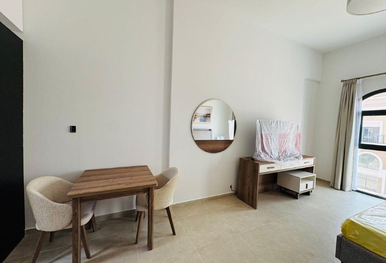 Premium Studio Living in Abu Humour - Studio Apartment in Bu Hamour Street