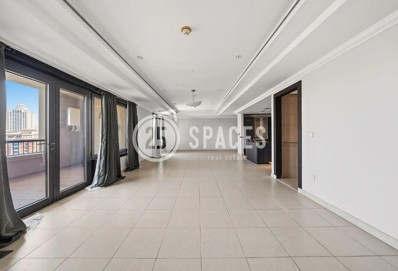 2-Bedroom Apartment in Porto Arabia For Sale