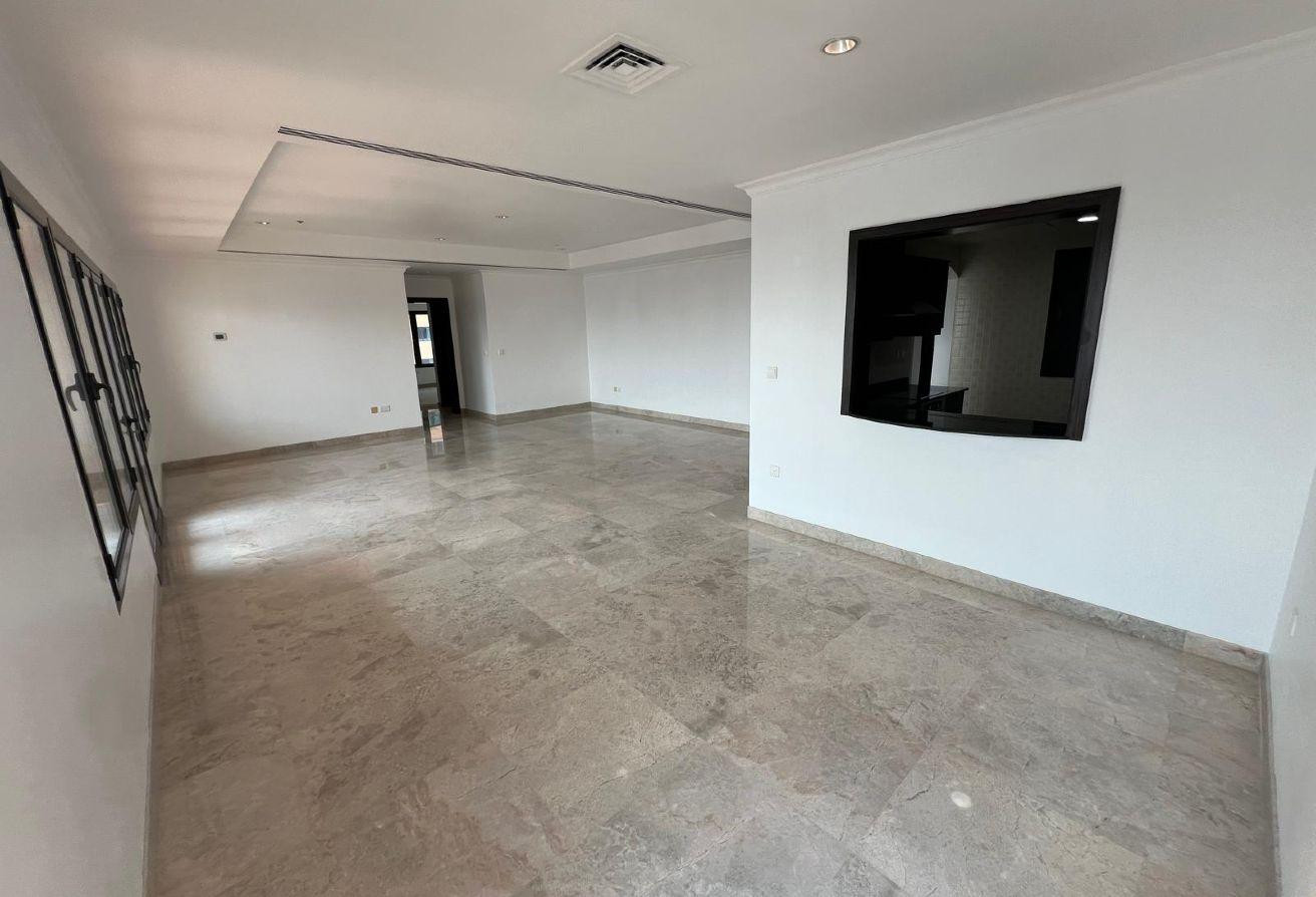 2-Bedroom Apartment in Porto Arabia 12.000QAR - Apartment in East Porto Drive
