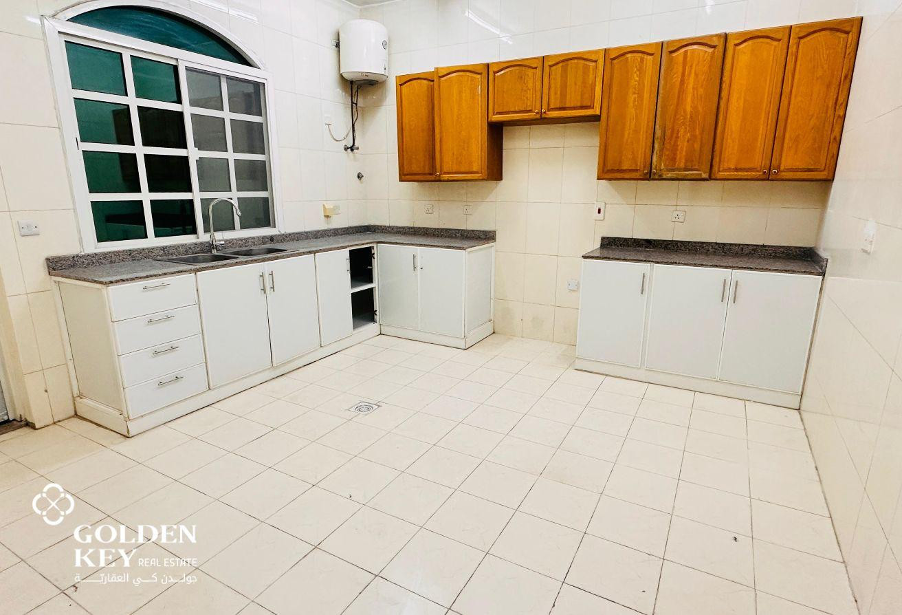 5BR Villa for Rent | Spacious Layout | Ain Khalid - Villa in Ain Khaled