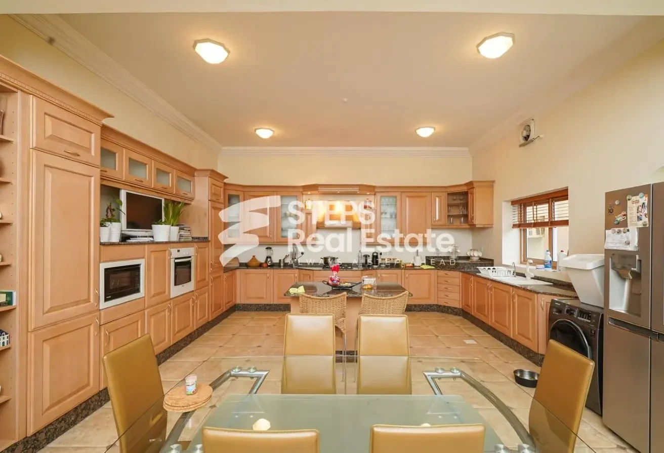Luxurious Semi Furnished Villa for Sale in Dafna - Villa in Legtaifiya Lagoon