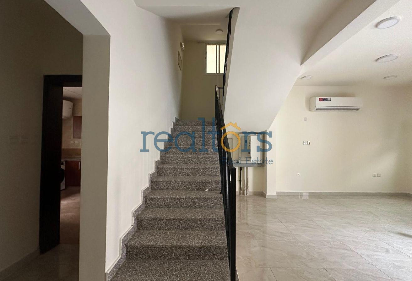 Huge 6 Bed Unfurnished Villa Compound for 10000QR - Compound Villa in Dar Al Salam Villas