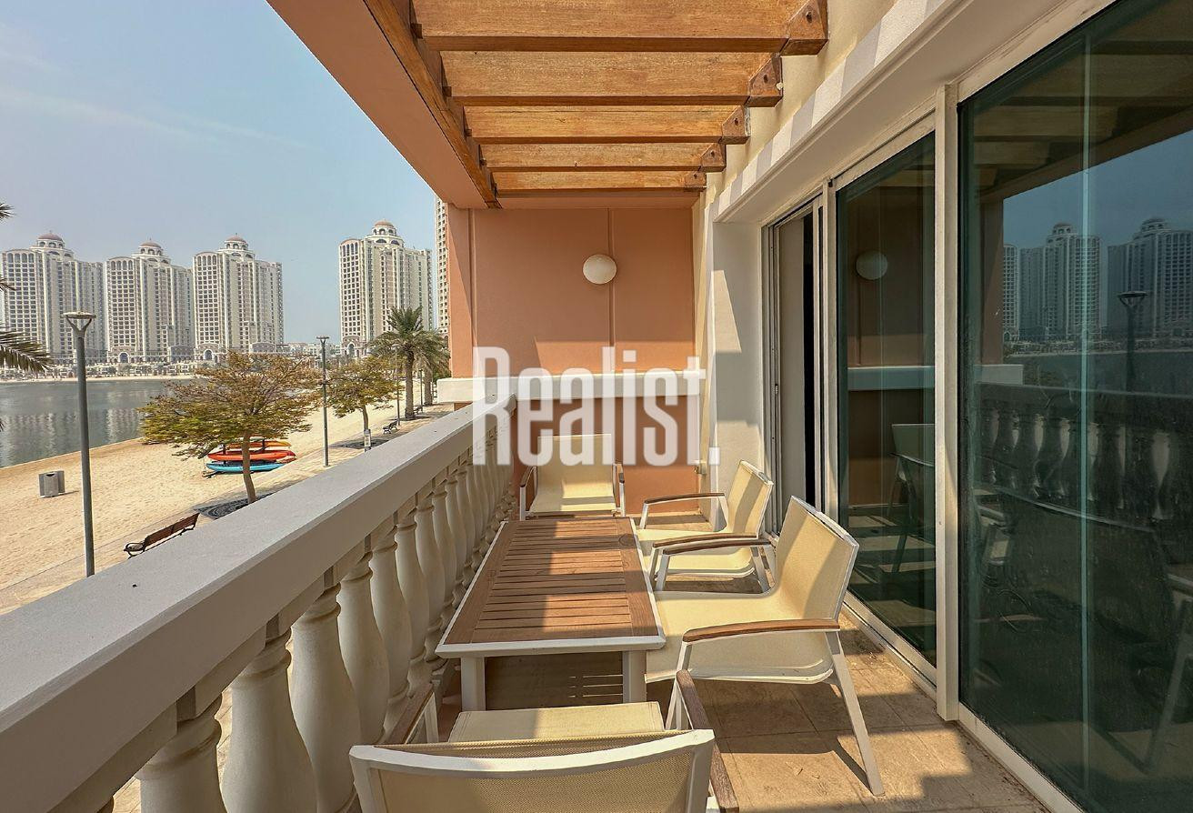 FULL VIVA VIEW | 1 BEDROOM CHALET |INCLUDING BILLS - Townhouse in Viva East