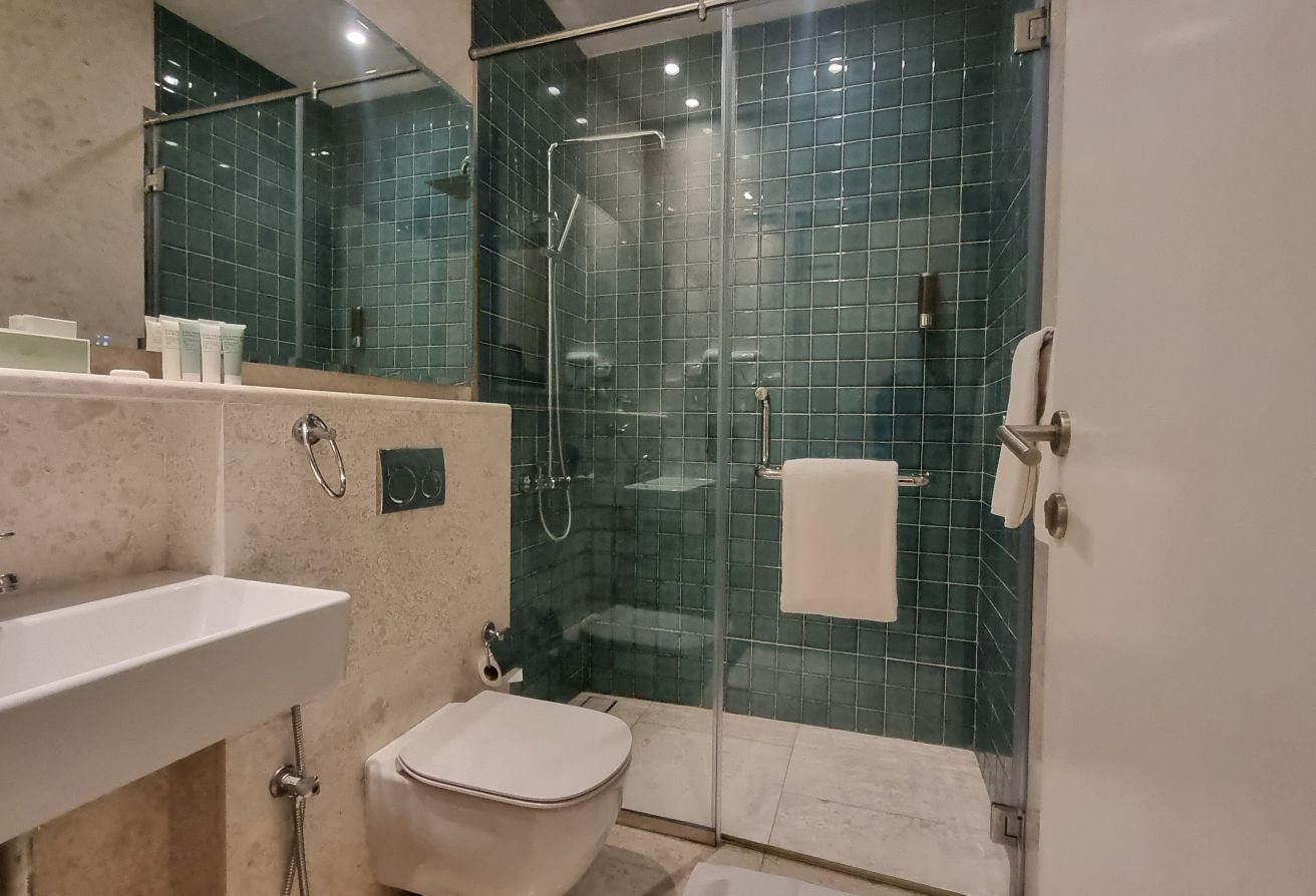 1 BHK FF Hotel Apartment in Ramada signal 5500 QR - Apartment in Rawdat Al Matar