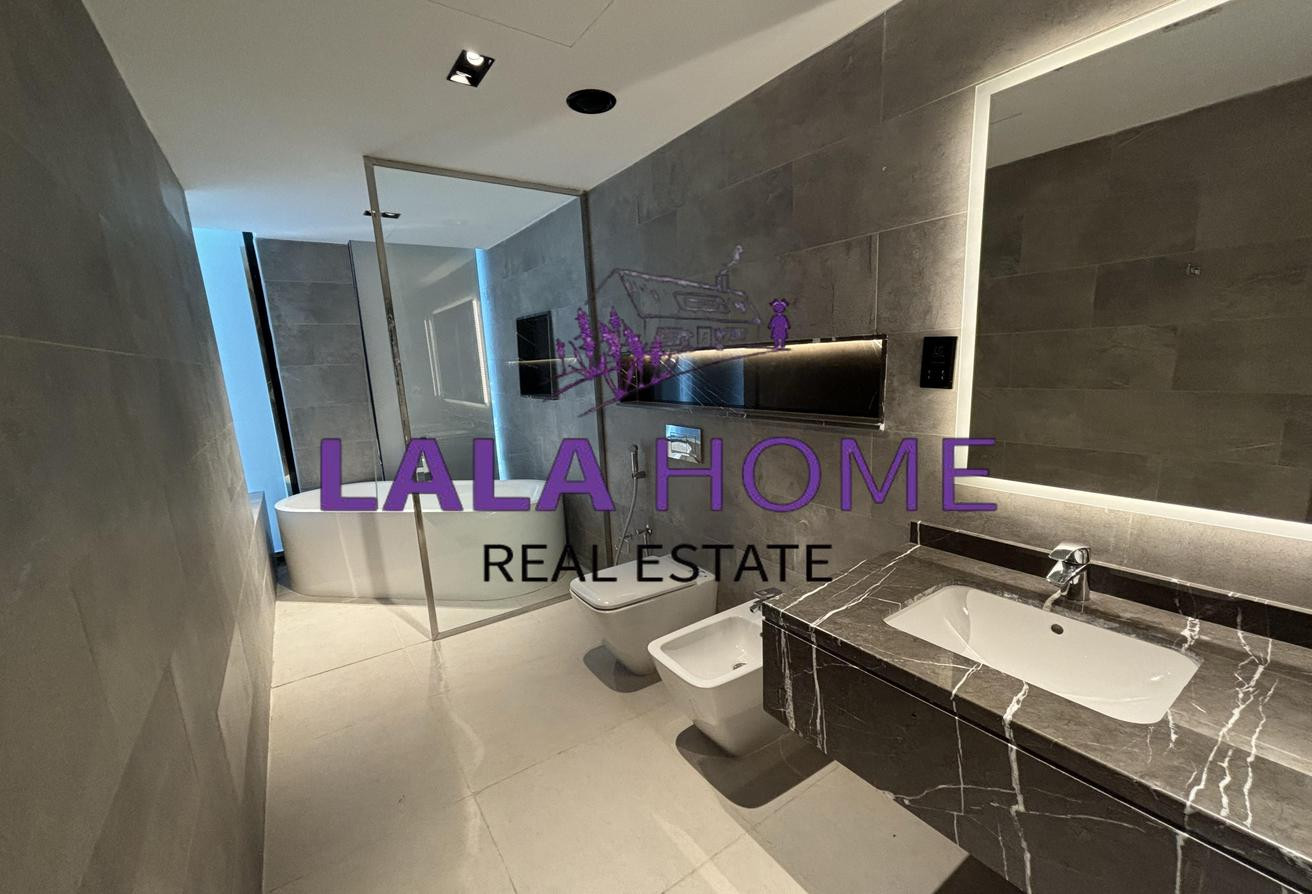 Fresh 3br | FF | bills inc. | balcony