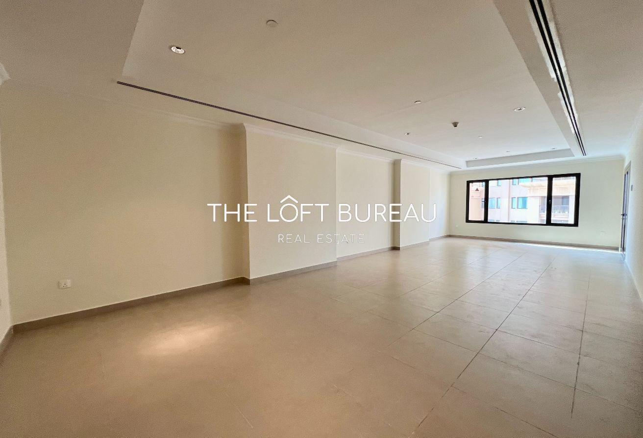 Bright and Spacious 1BHK with Balcony | 141 SQM - Apartment in West Porto Drive