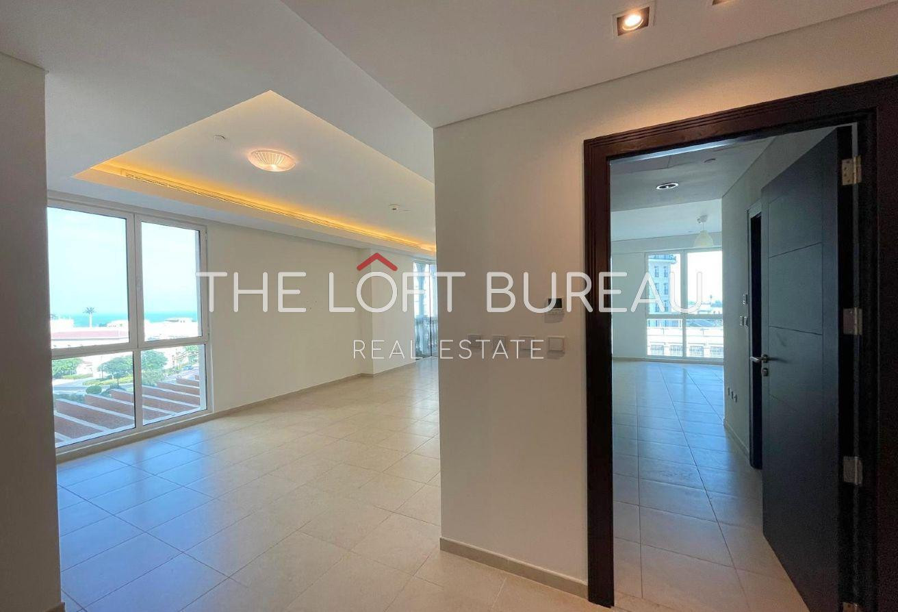 Furnished 3BHK+Office Apartment in The Pearl