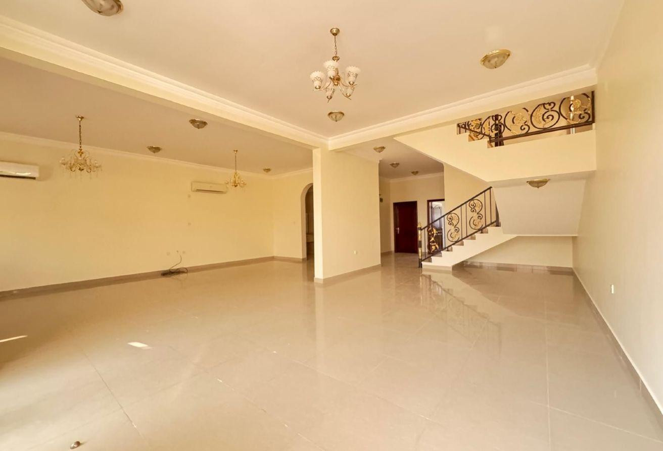 AMAZING DEAL! WELL-MAINTAINED 6BR SA VILLA - Villa in Al Thumama