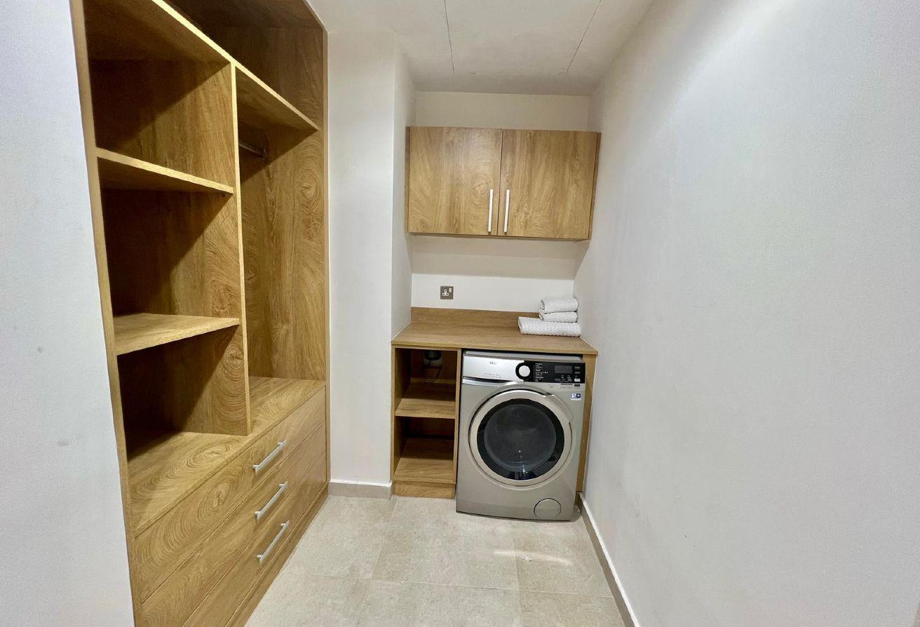 Full sea view / nice and modern one bedroom