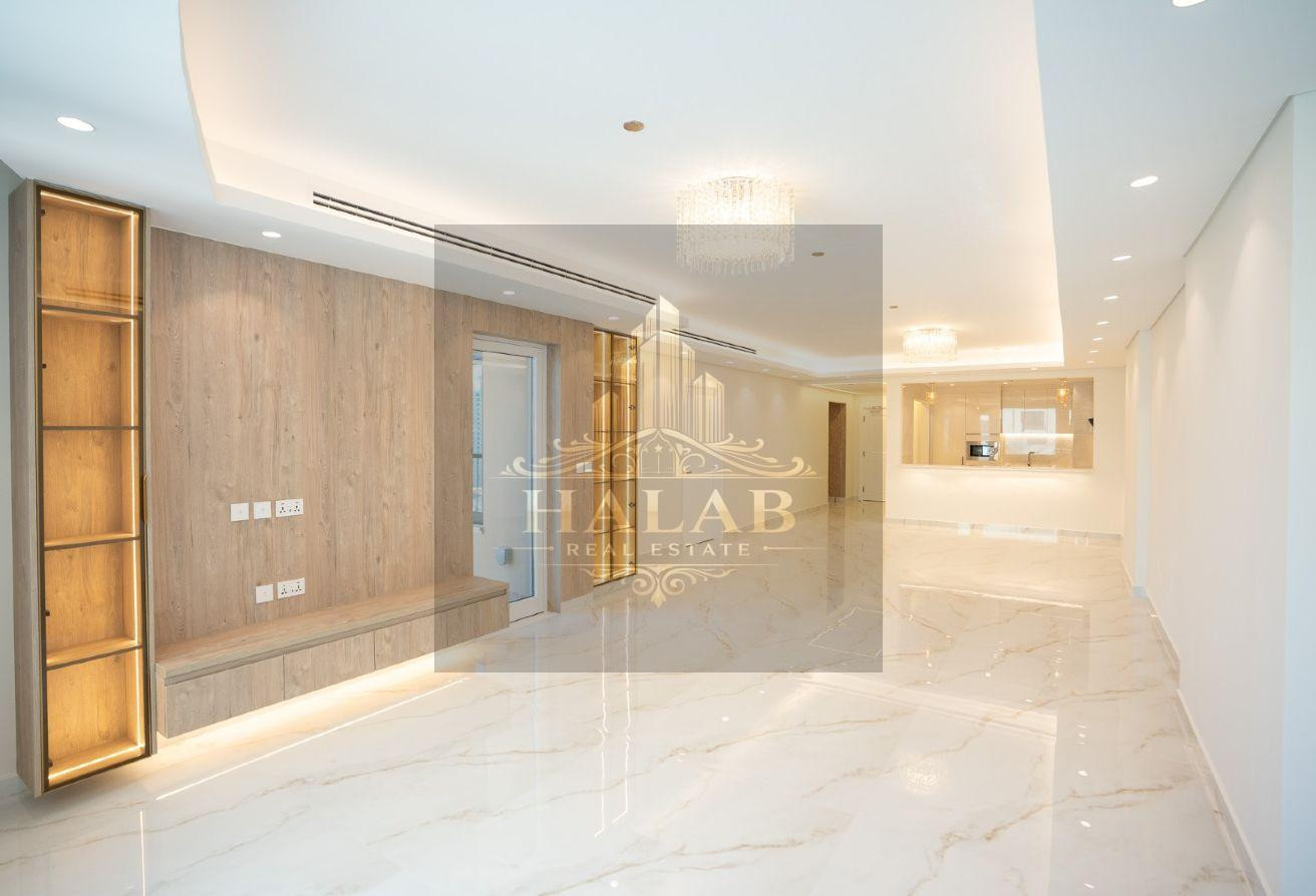 Porto Arabia 2 Bed! Spacious Balcony